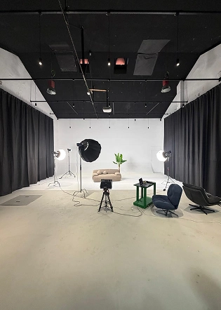 LM studio- audiovisual valencia 4
