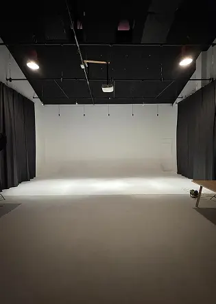 LM studio- audiovisual valencia 5